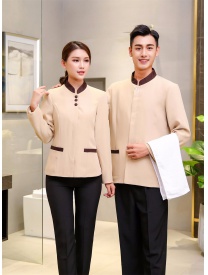 保潔服女式三?？勰惺揭涣？?米黃